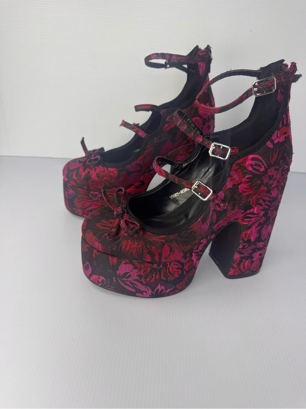 🖤🌹 Azalea Wang “Sprout” Red Multi Platform Heels 🌹🖤